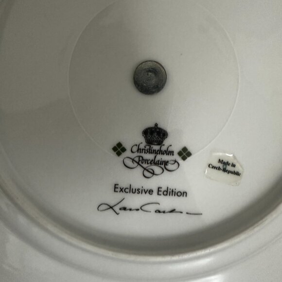 Old Fashioned Christmas by Christineholm Porcelaine Luncheon-Dessert Plae Disc. - Picture 7 of 7